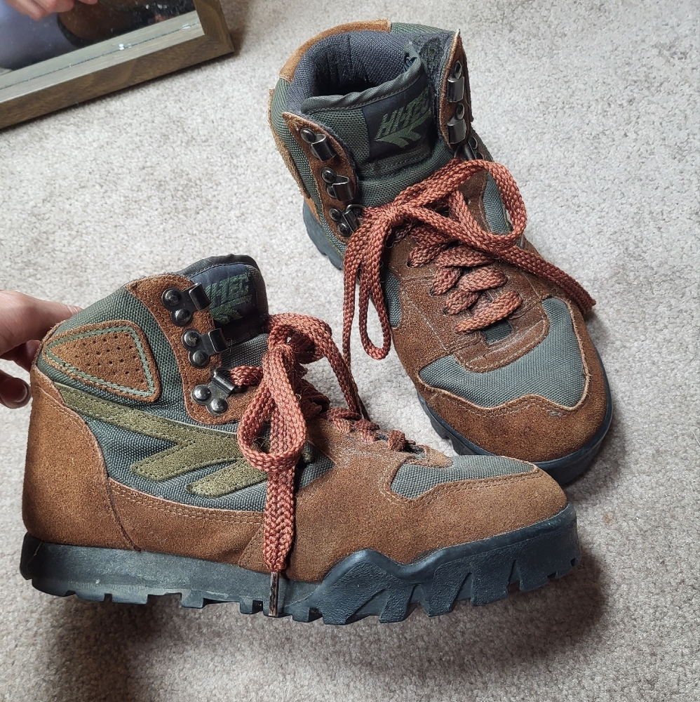 HI-TEC boot